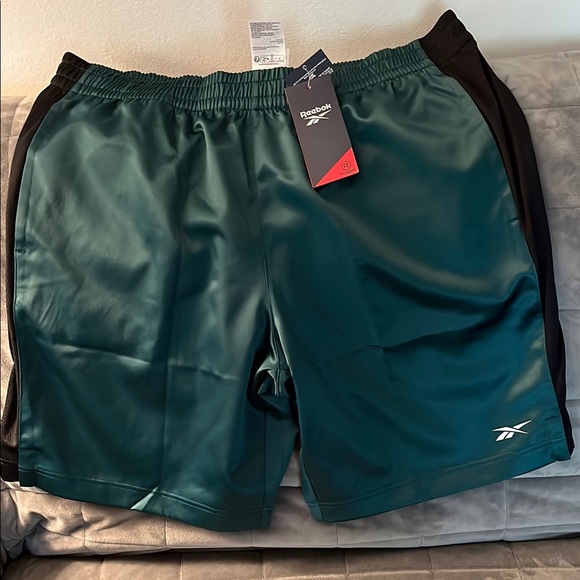 Reebok Green and Black Baseball Satin and Mesh Athletic Performance Shorts - Picture 1 of 7
